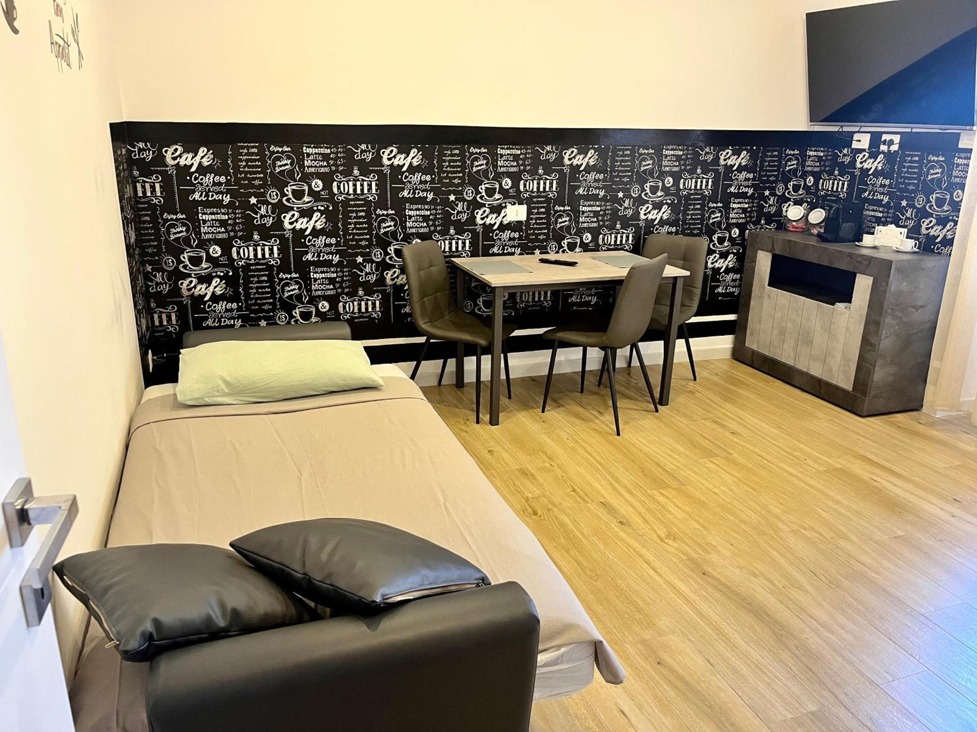 Solemar Apartments Kennedy Альгеро Экстерьер фото