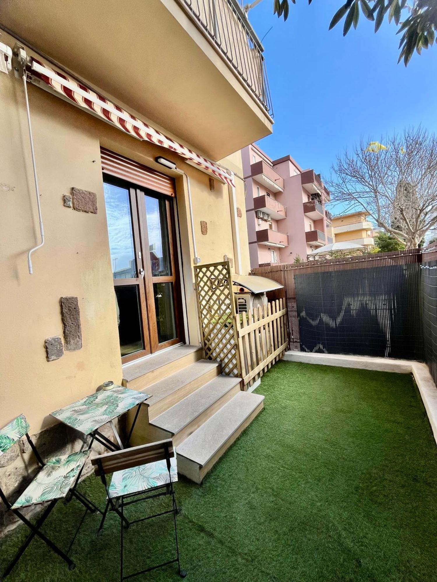 Solemar Apartments Kennedy Альгеро Экстерьер фото