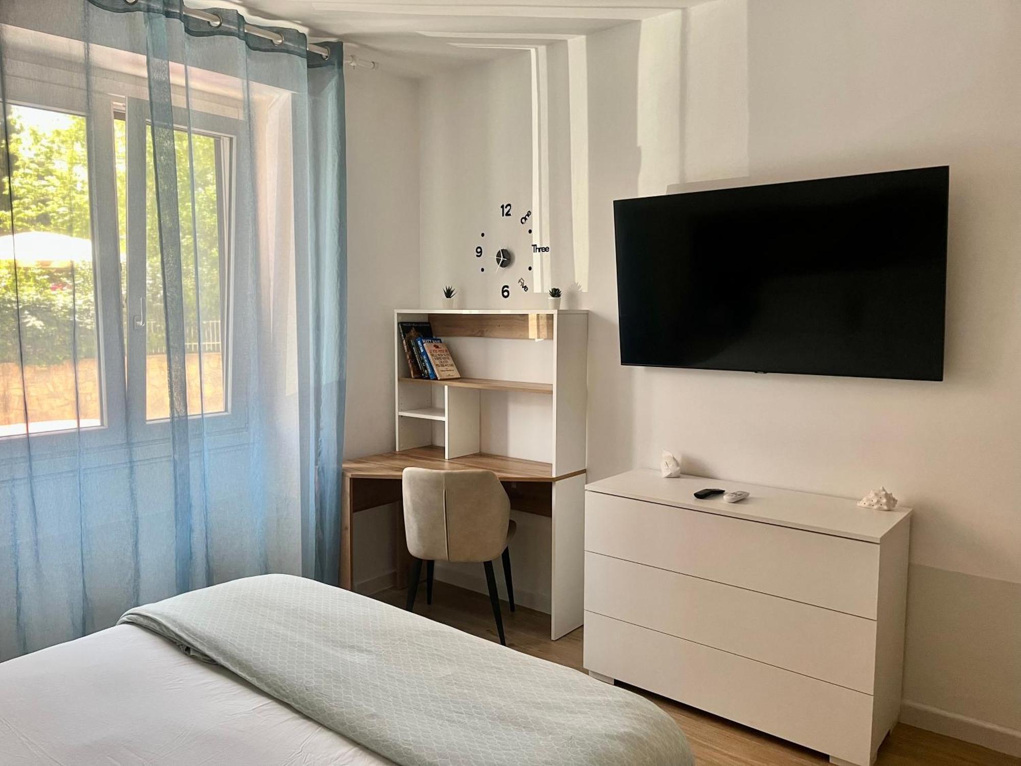 Solemar Apartments Kennedy Альгеро Экстерьер фото