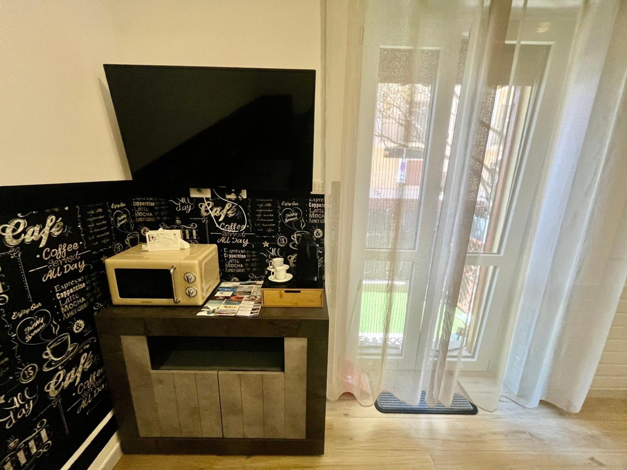 Solemar Apartments Kennedy Альгеро Экстерьер фото